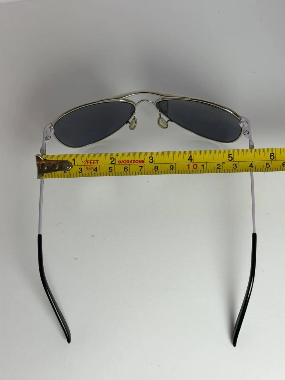 Oakley daisy chain